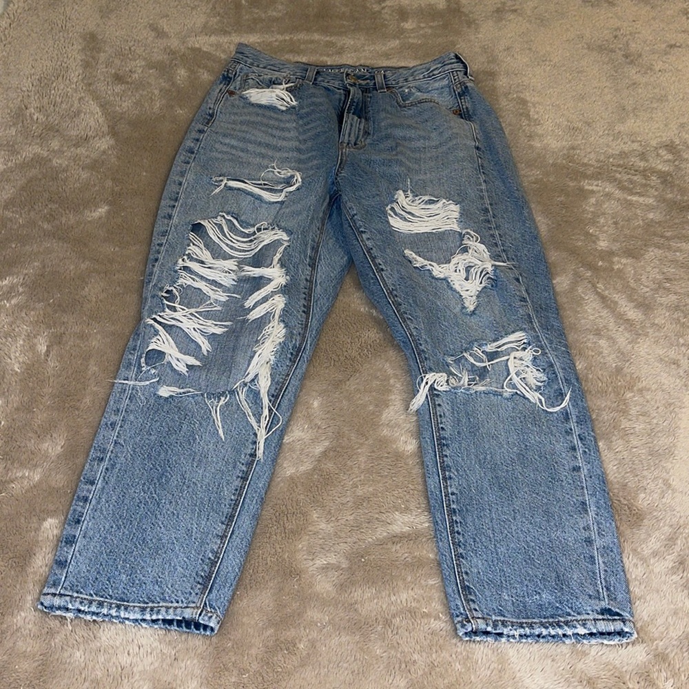 American Eagle Mom Jeans
